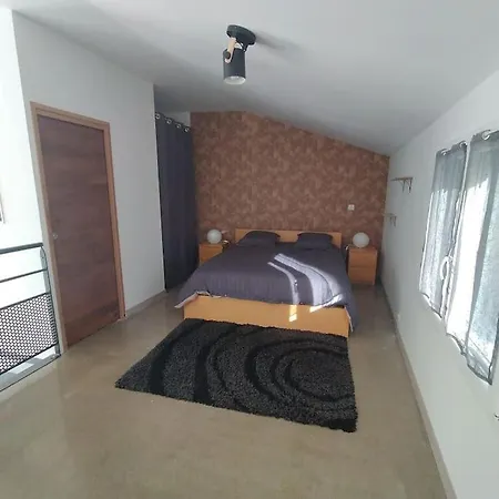 Appartement Maison Duplex Avec Terrasse Proche De La Gare Sncf